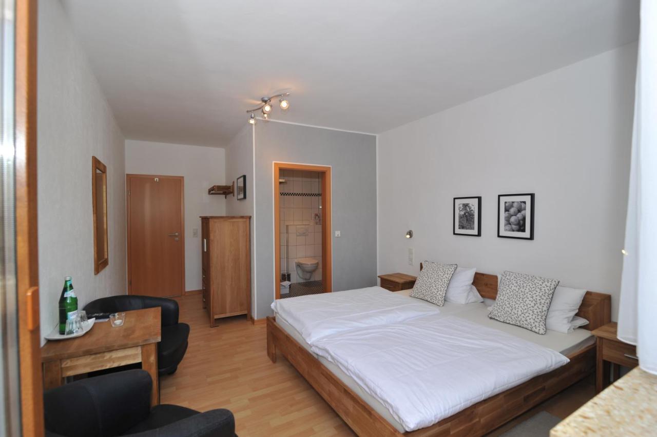 Weinhotel Lenz Pünderich Dış mekan fotoğraf